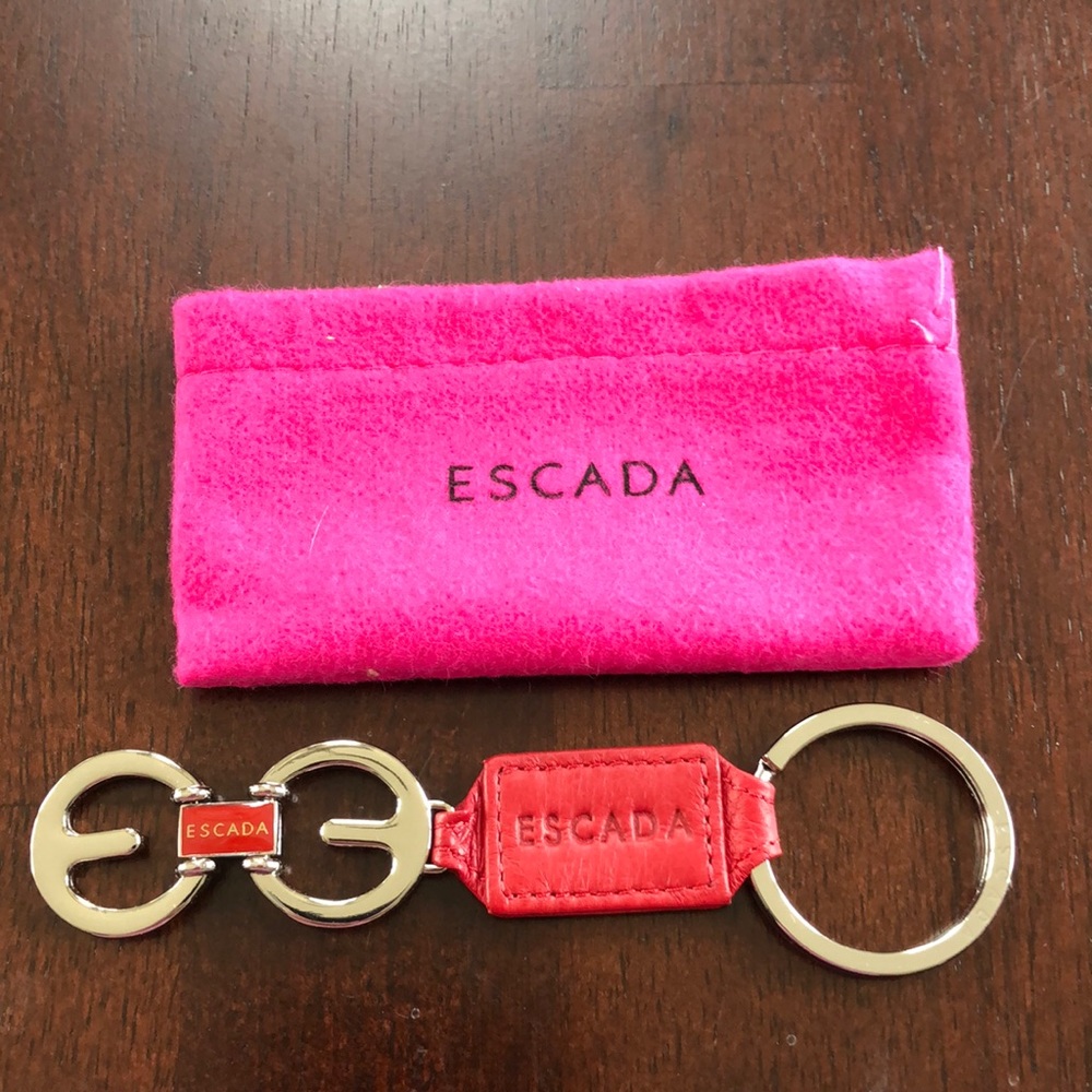 Escada key ring